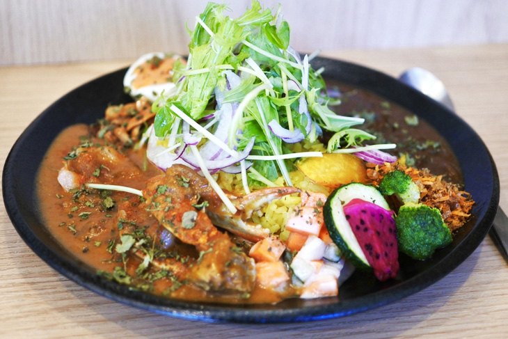 彩り豊かなカレープレート